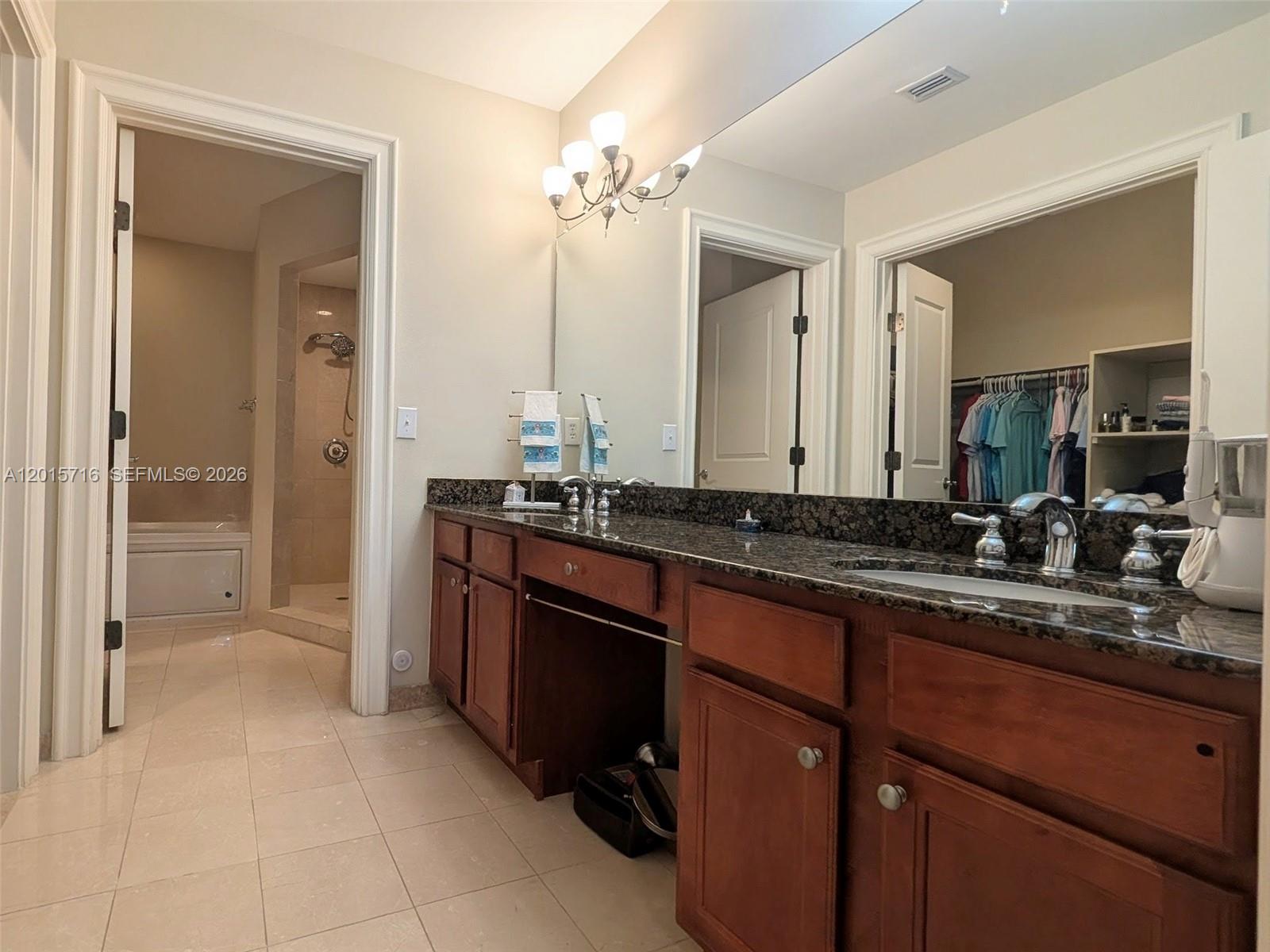 16101 Emerald Estates Dr #254, Weston FL 33331