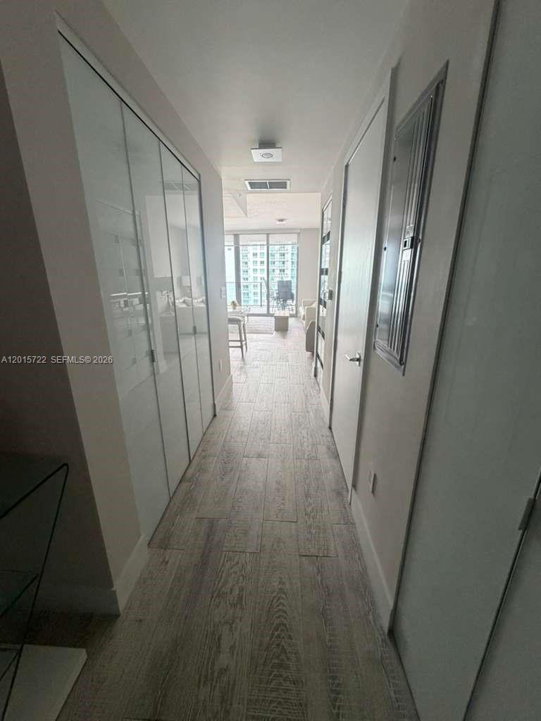 488 NE 18th St #3905, Miami FL 33132