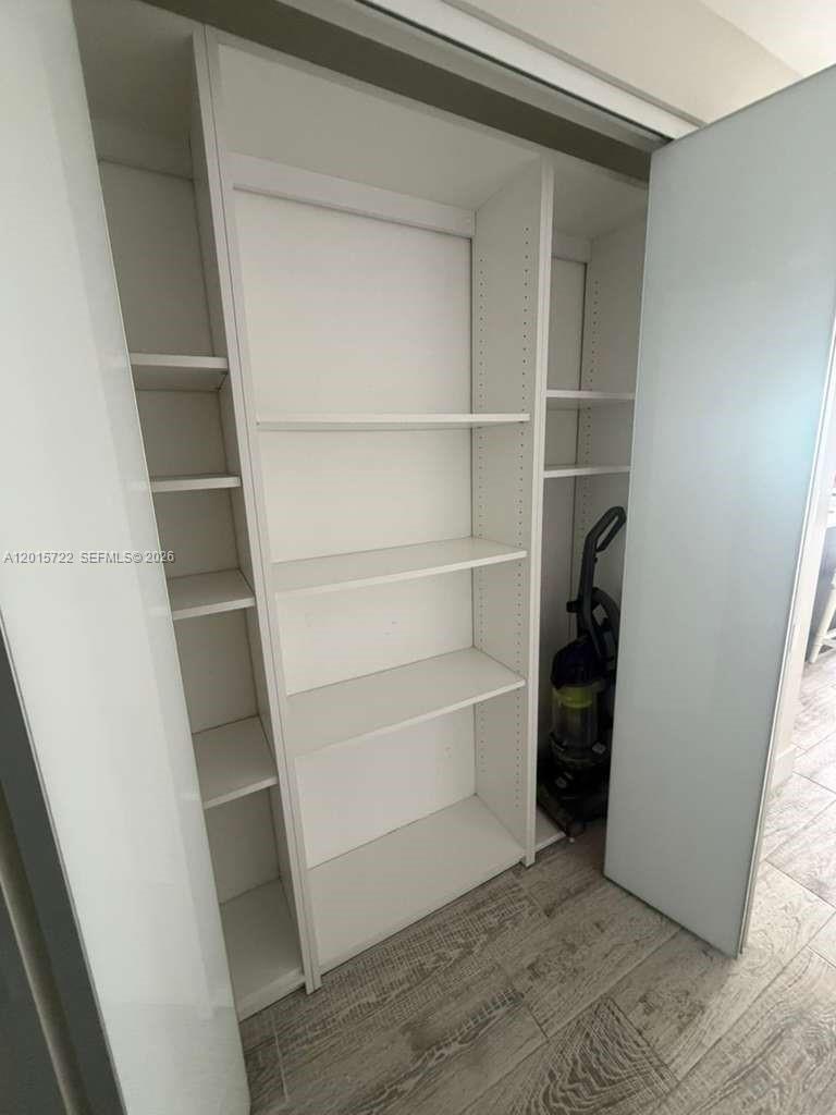 488 NE 18th St #3905, Miami FL 33132