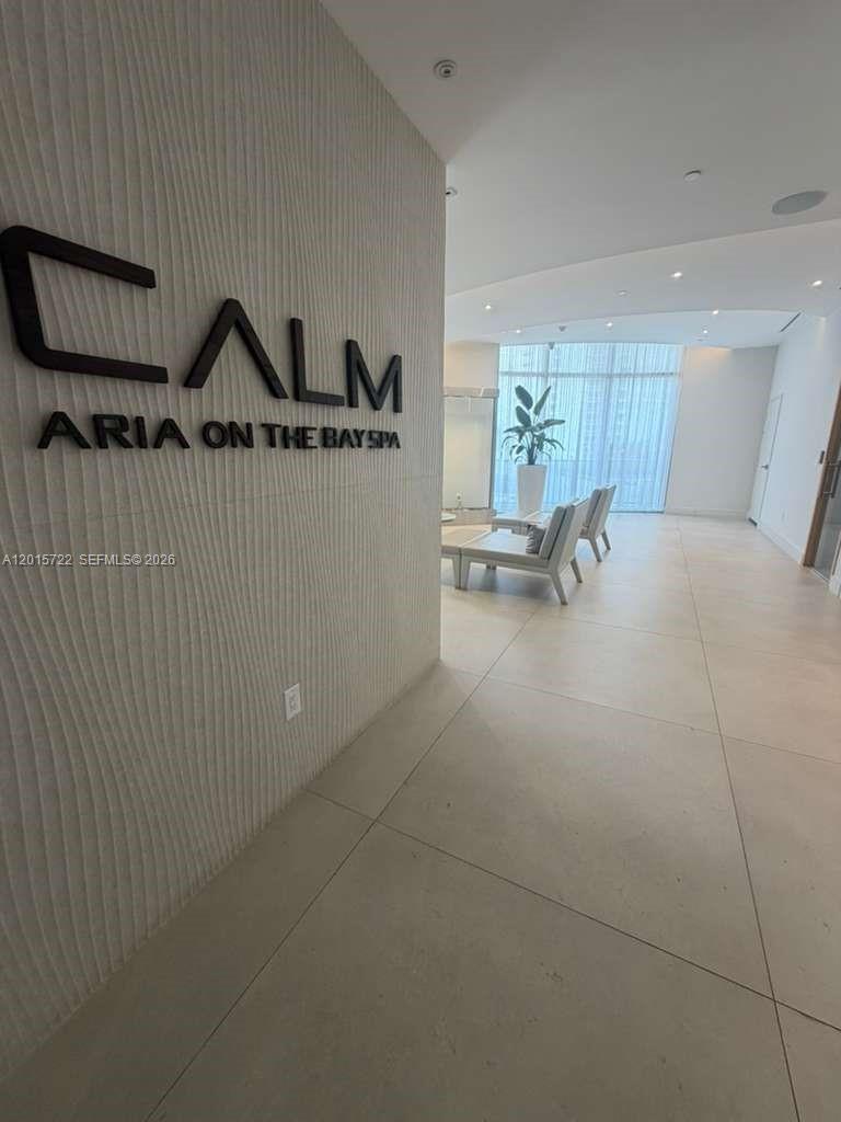 488 NE 18th St #3905, Miami FL 33132