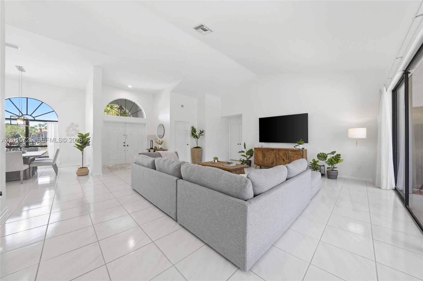 11008 Boca Woods Ln #0, Boca Raton FL 33428