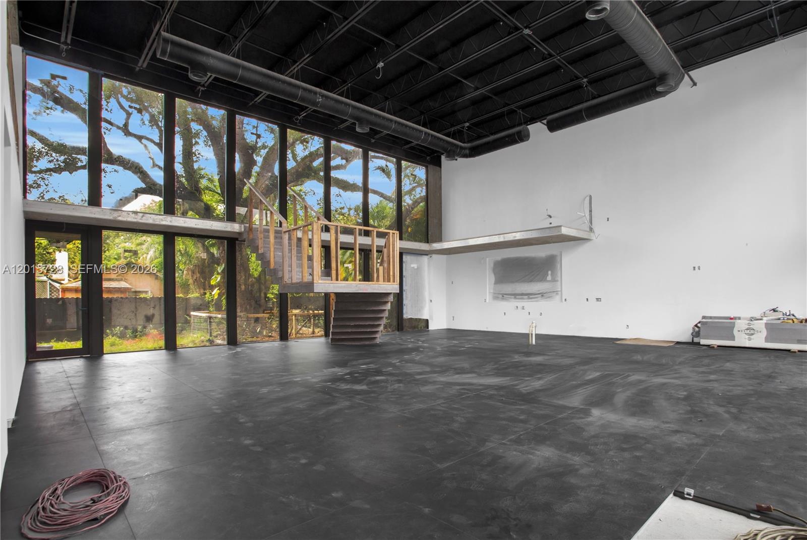 221 SW 25th Rd, Miami FL 33129