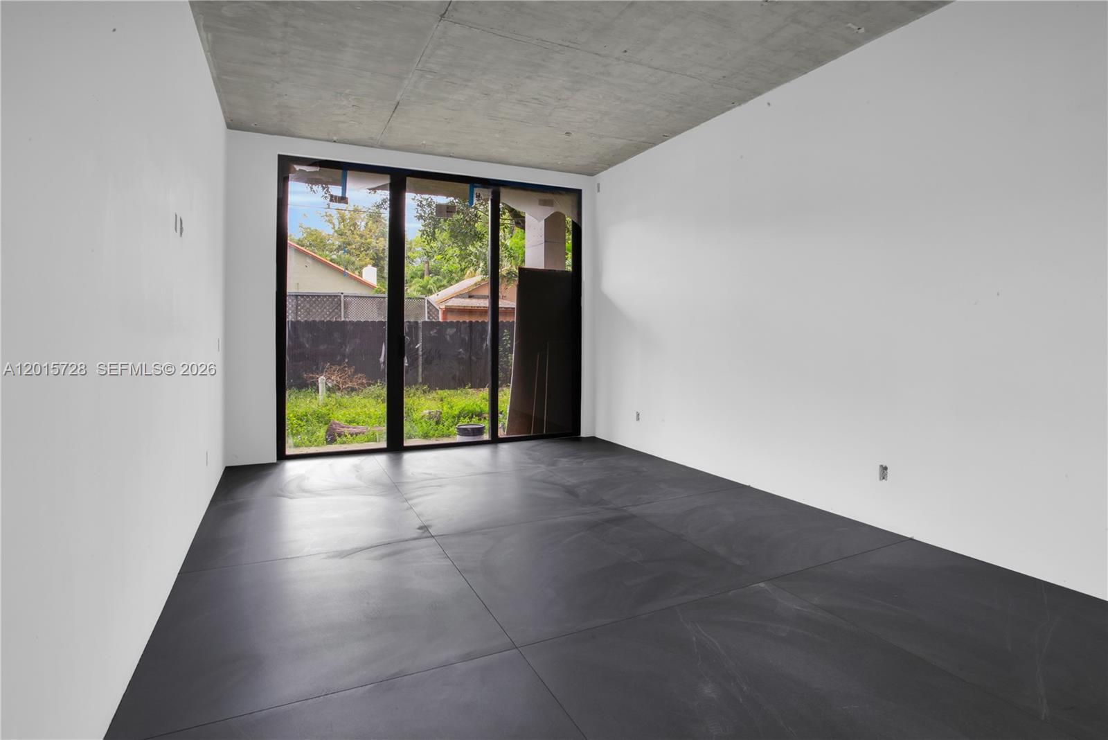 221 SW 25th Rd, Miami FL 33129