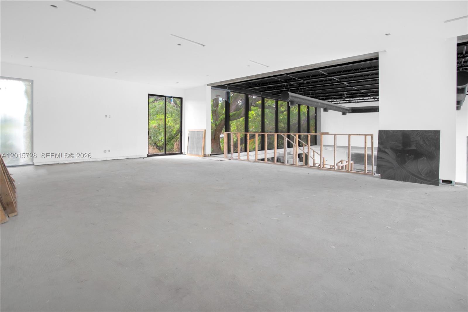 221 SW 25th Rd, Miami FL 33129