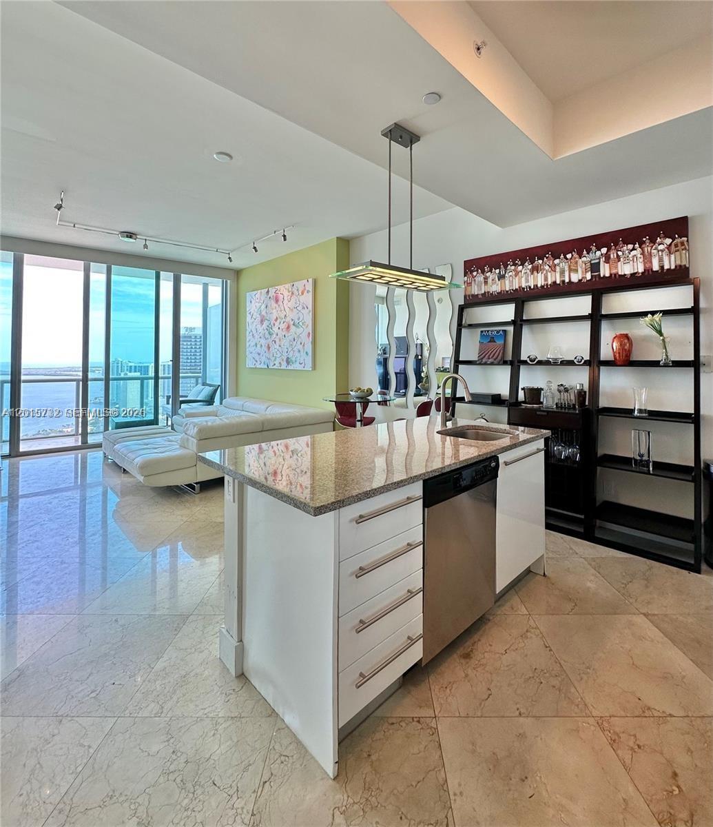 888 SE Biscayne Blvd #4803, Miami FL 33132