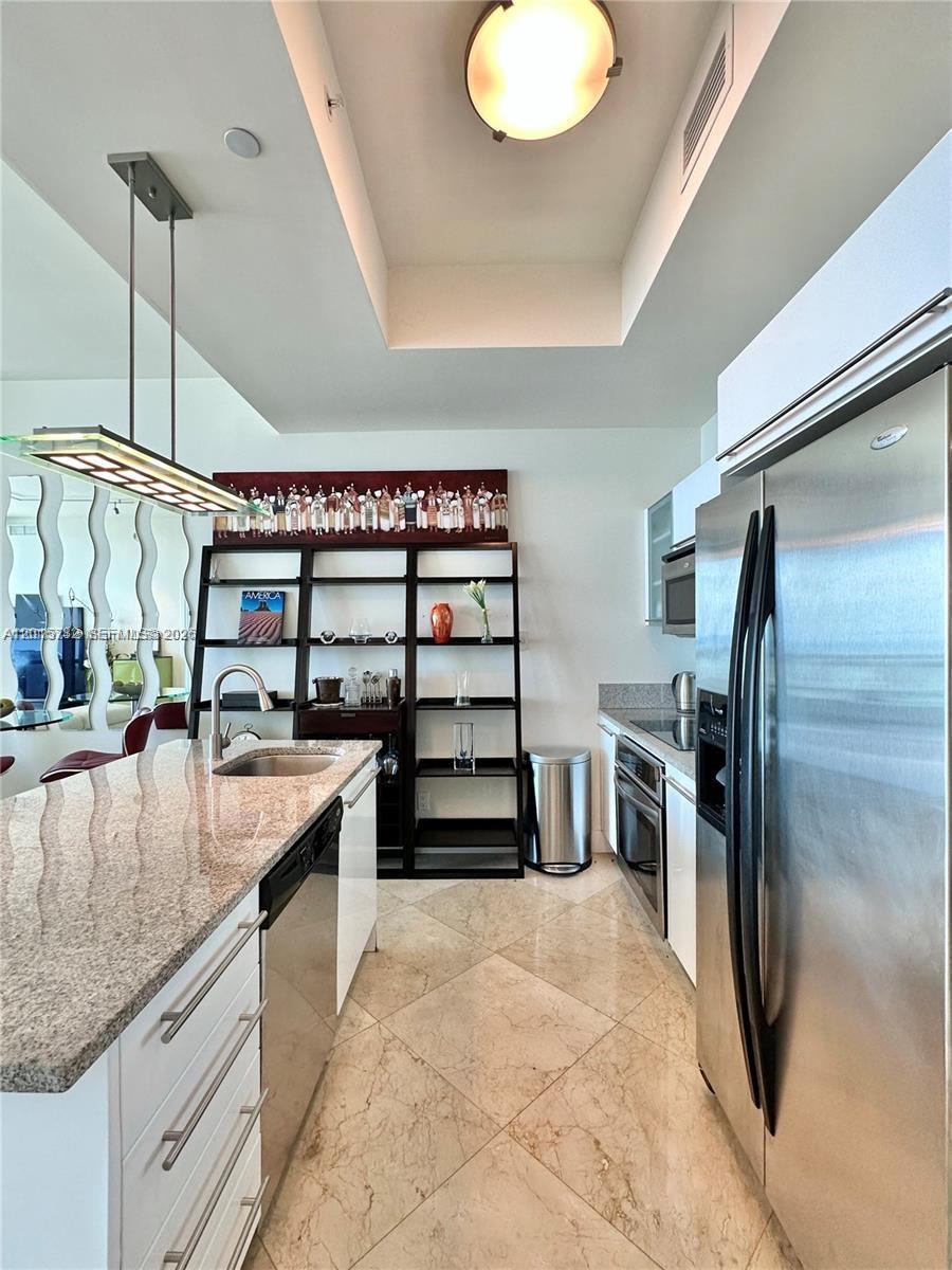 888 SE Biscayne Blvd #4803, Miami FL 33132