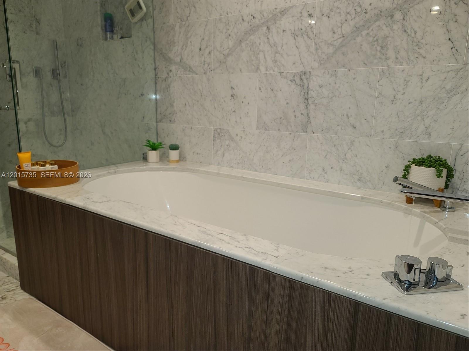 1000 Brickell Plz #3510, Miami FL 33131
