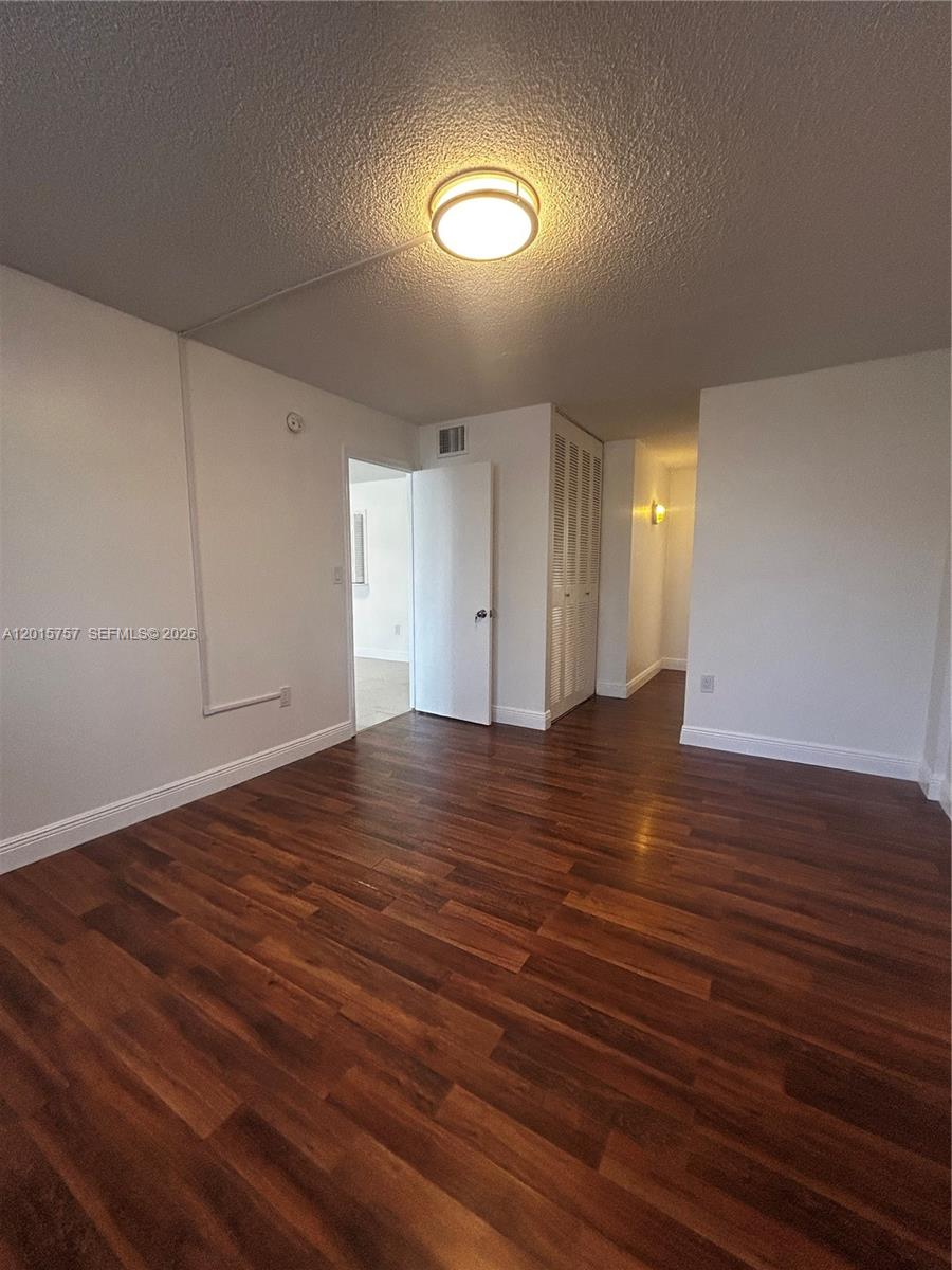 3849 NE 169th St #204, North Miami Beach FL 33160