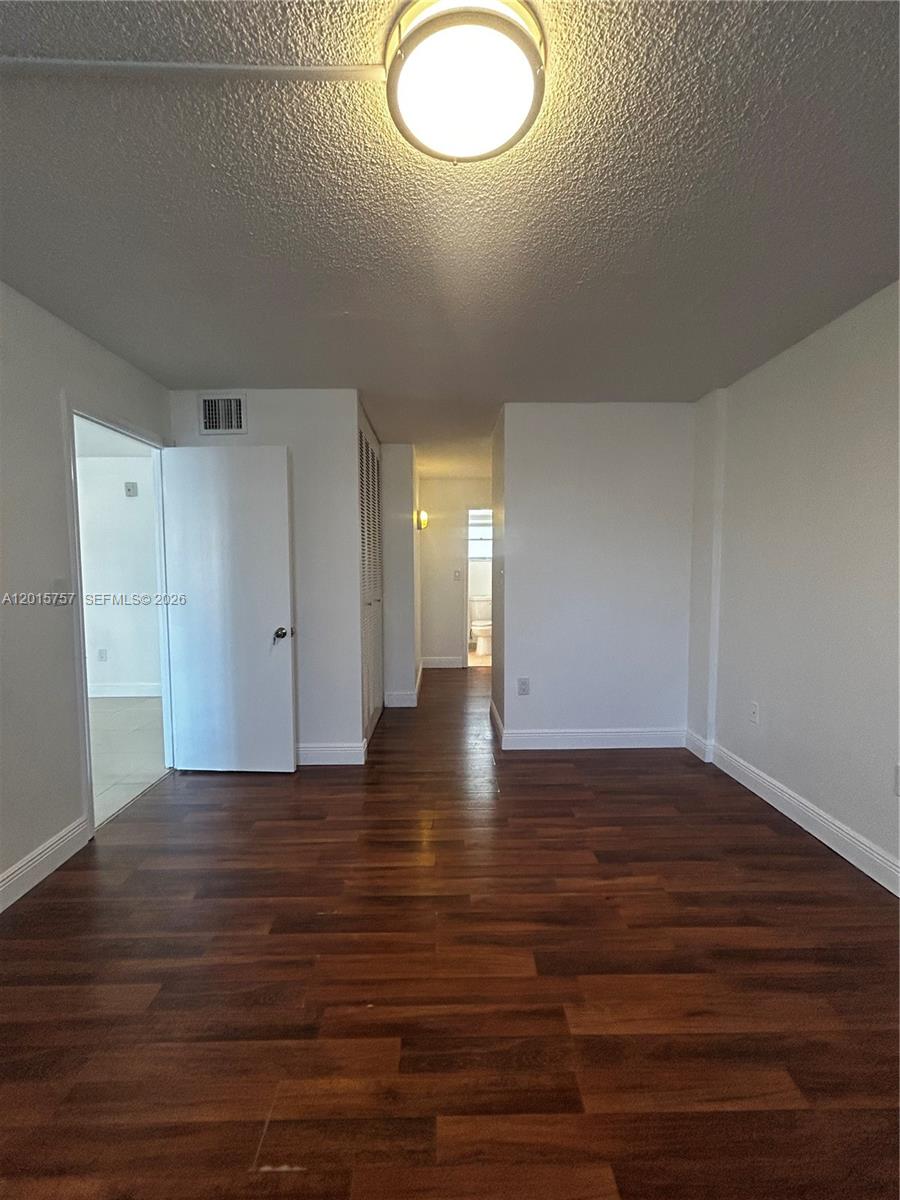 3849 NE 169th St #204, North Miami Beach FL 33160