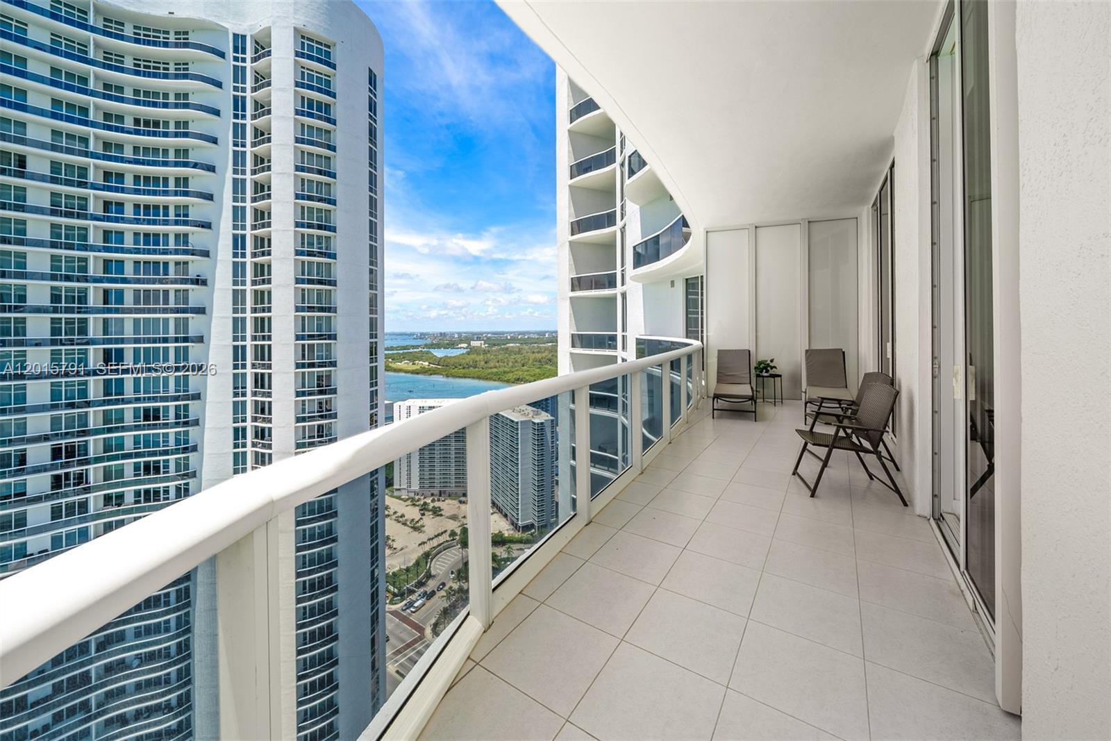 15901 Collins Ave #3302, Sunny Isles Beach FL 33160