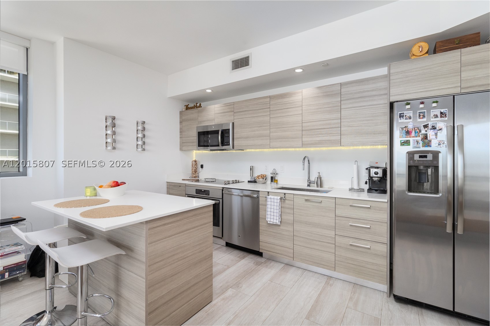 121 NE 34th St #2509, Miami FL 33137