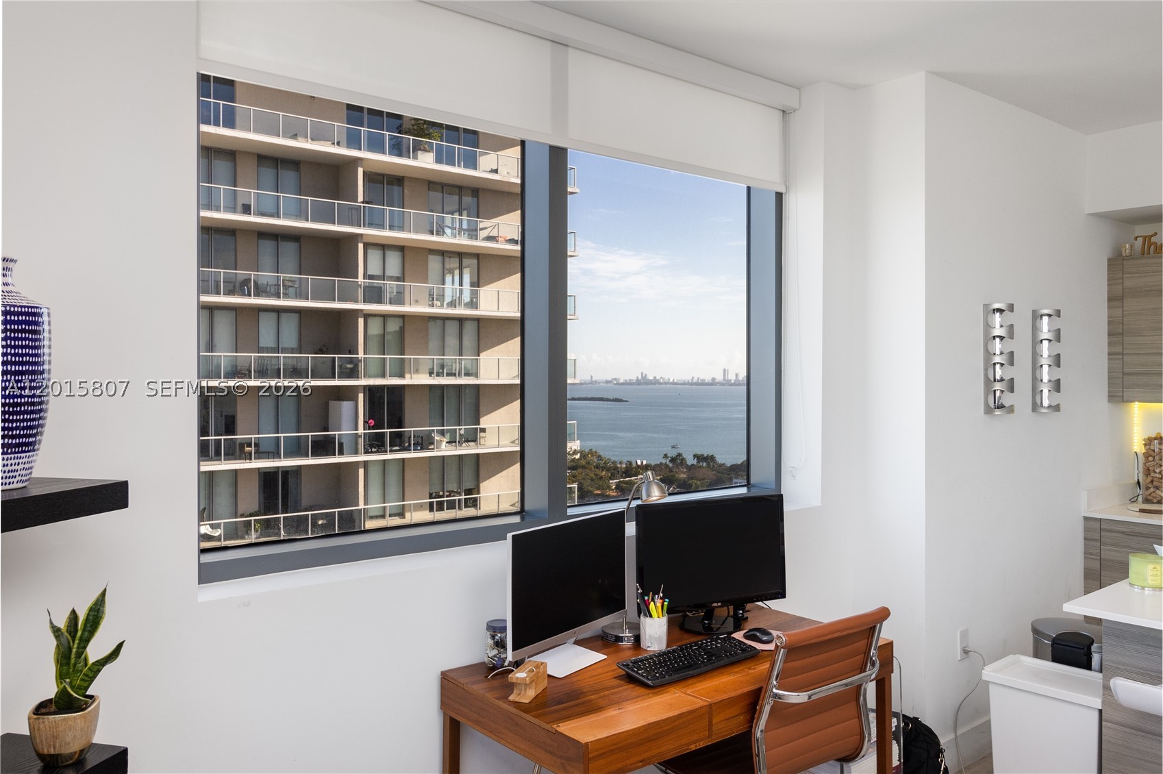121 NE 34th St #2509, Miami FL 33137