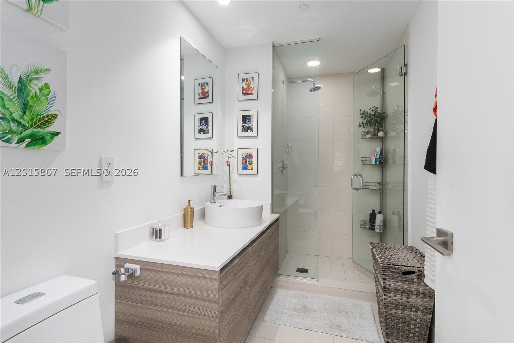 121 NE 34th St #2509, Miami FL 33137