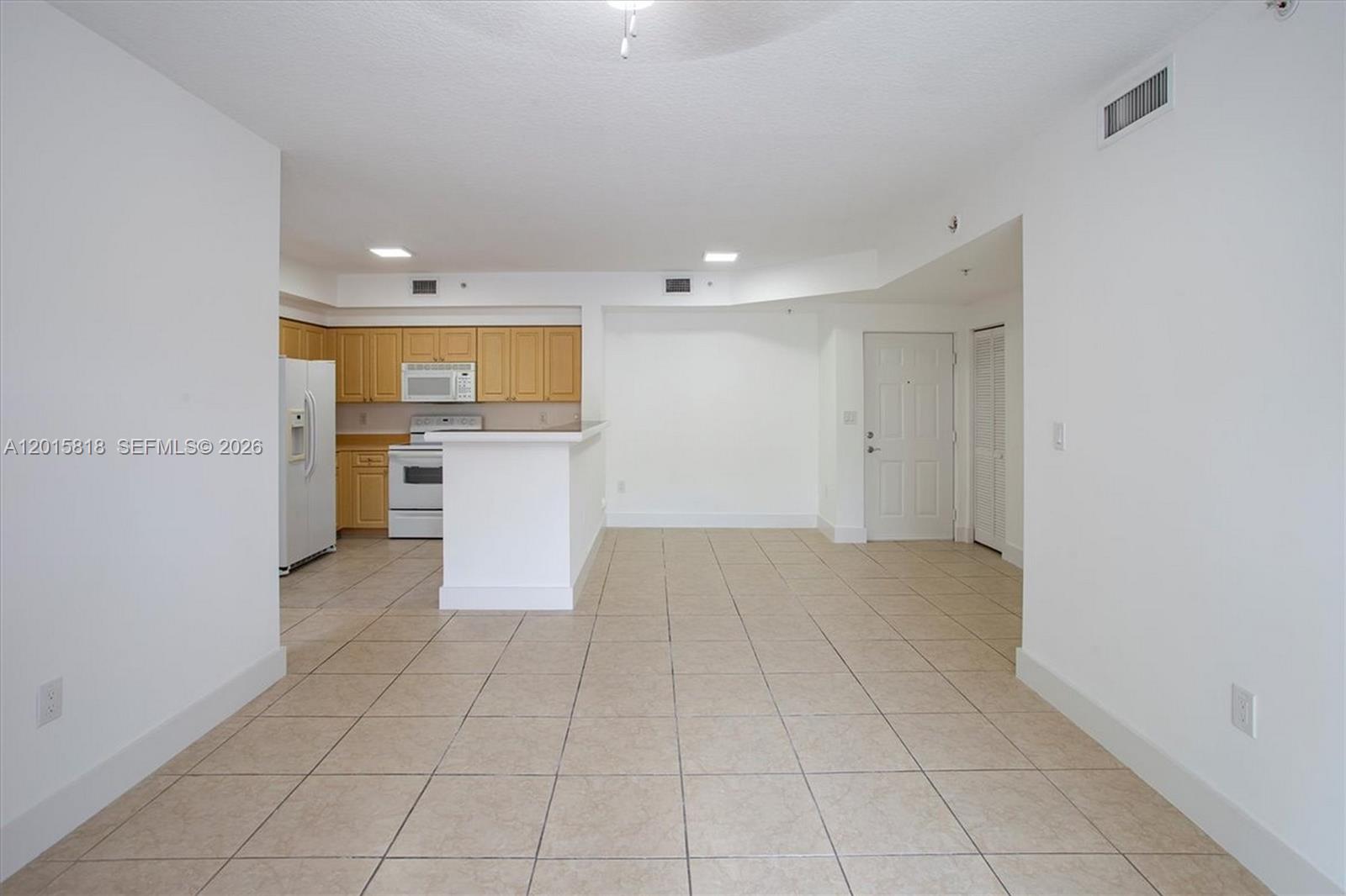 6861 SW 44th St #109, Miami FL 33155