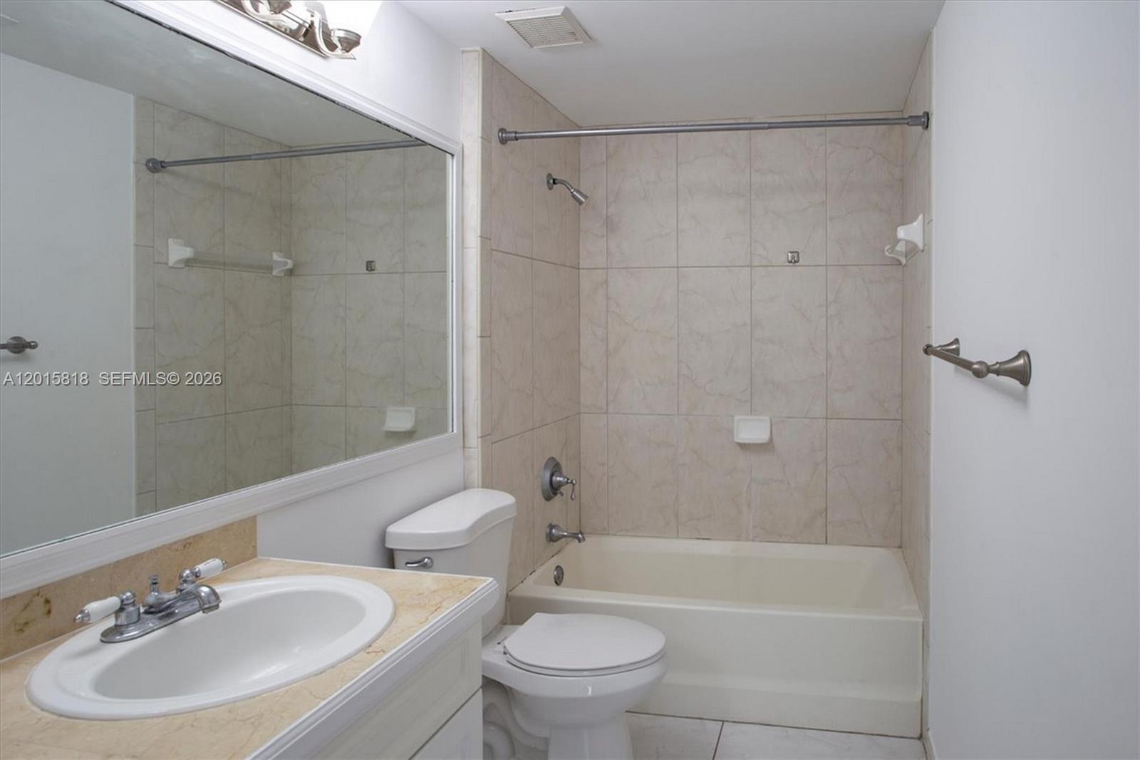 6861 SW 44th St #109, Miami FL 33155