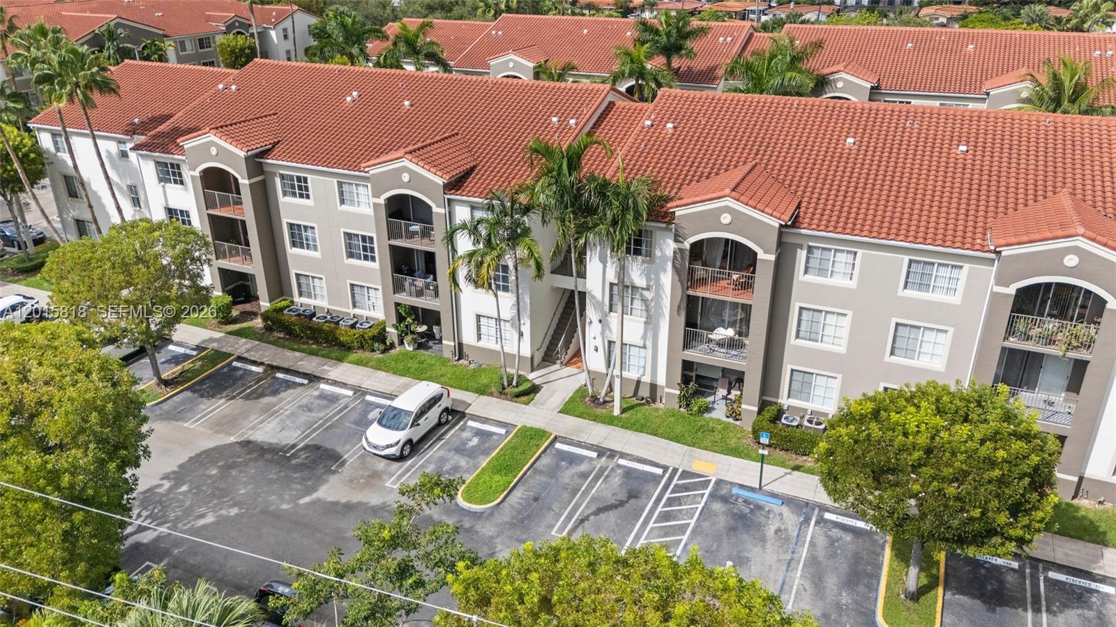 6861 SW 44th St #109, Miami FL 33155