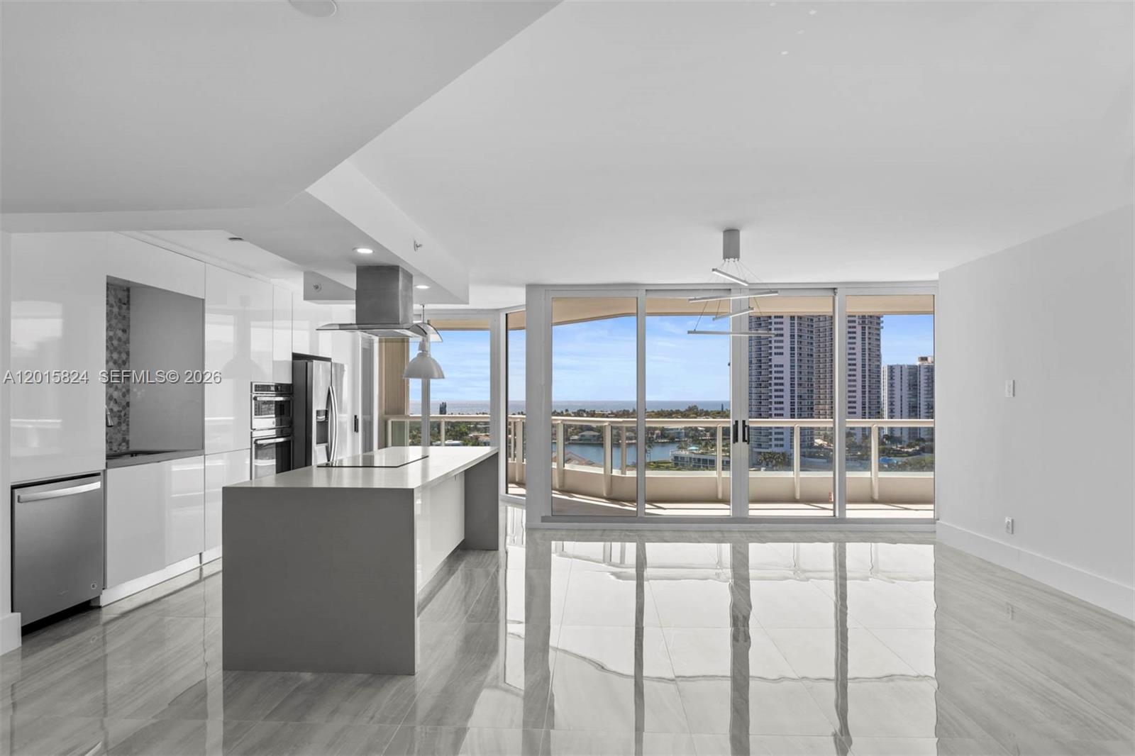 21055 Yacht Club Dr #1409, Aventura FL 33180