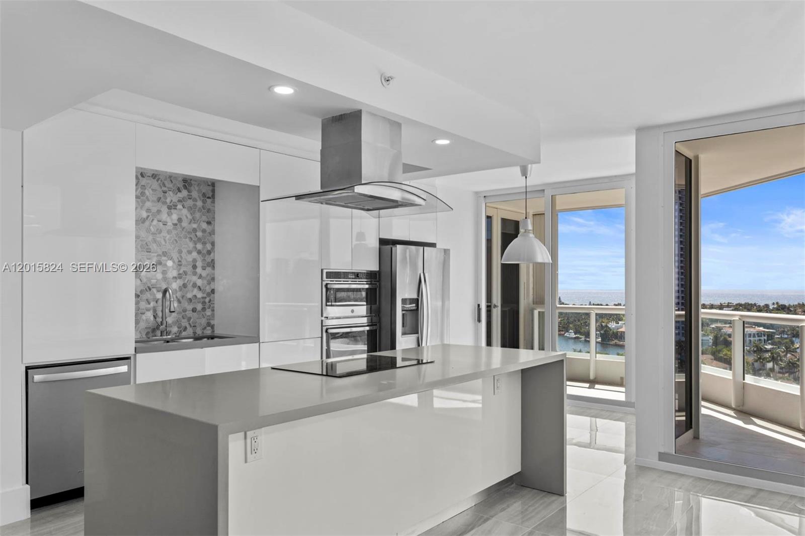 21055 Yacht Club Dr #1409, Aventura FL 33180