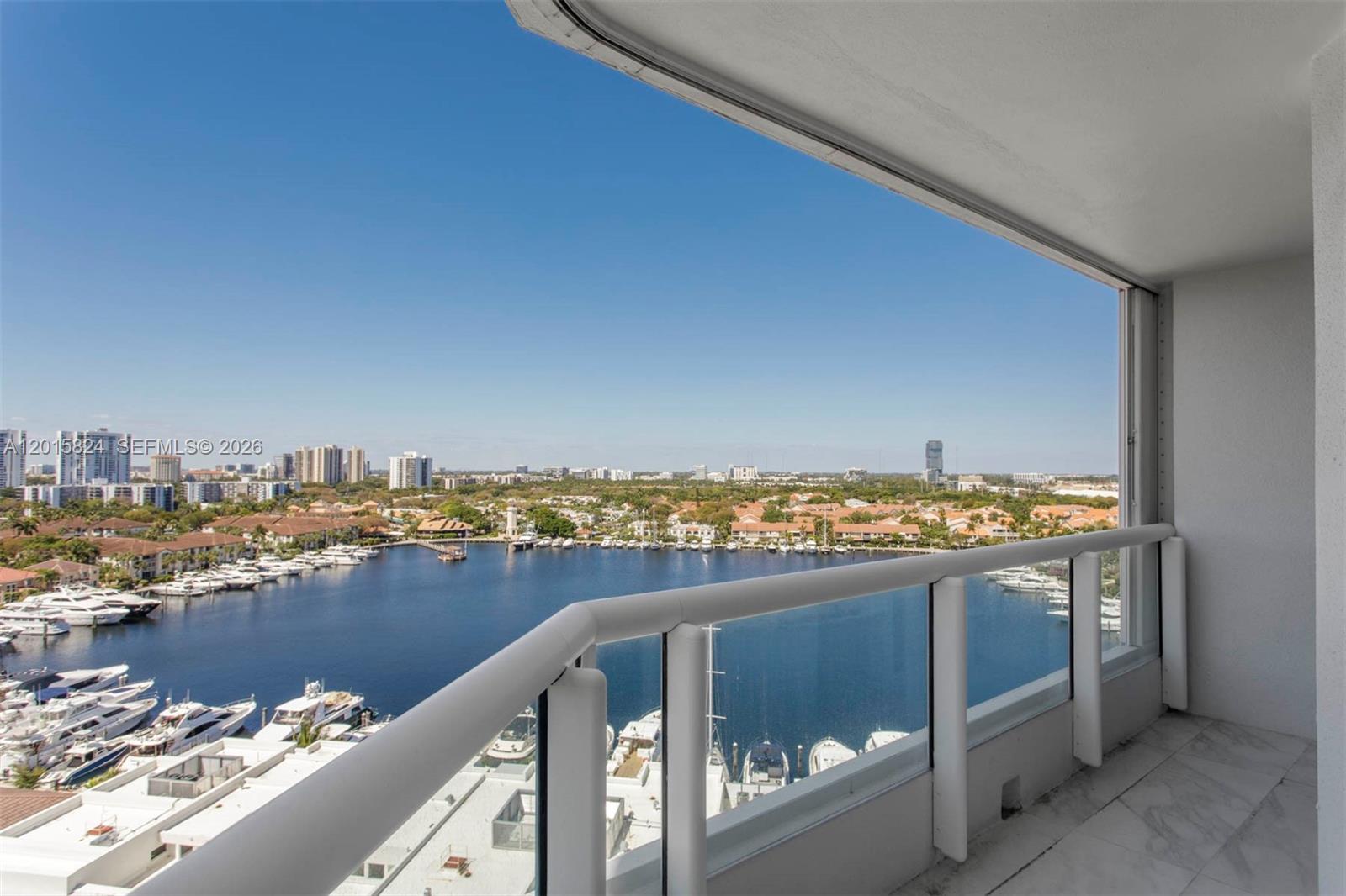 21055 Yacht Club Dr #1409, Aventura FL 33180