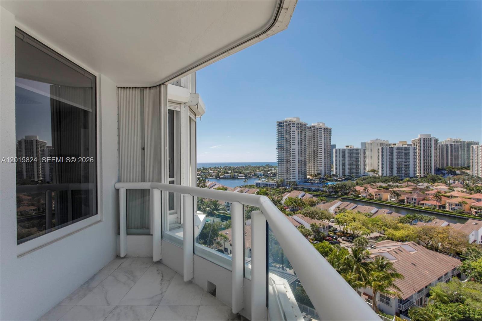 21055 Yacht Club Dr #1409, Aventura FL 33180