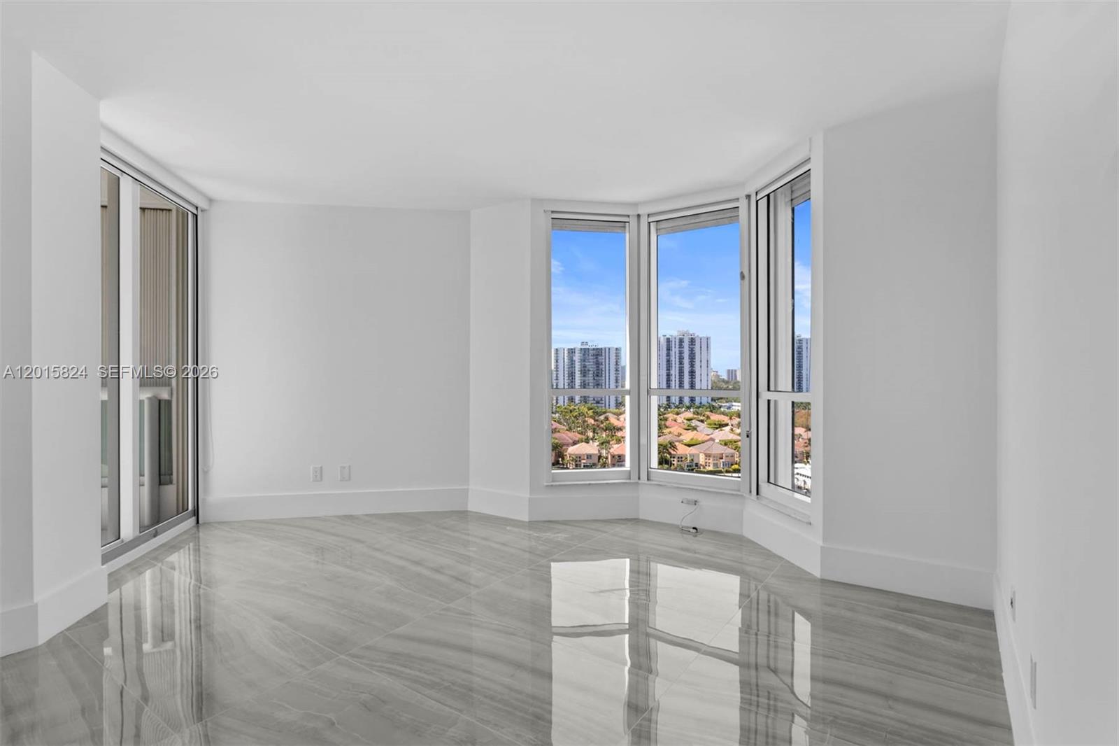 21055 Yacht Club Dr #1409, Aventura FL 33180