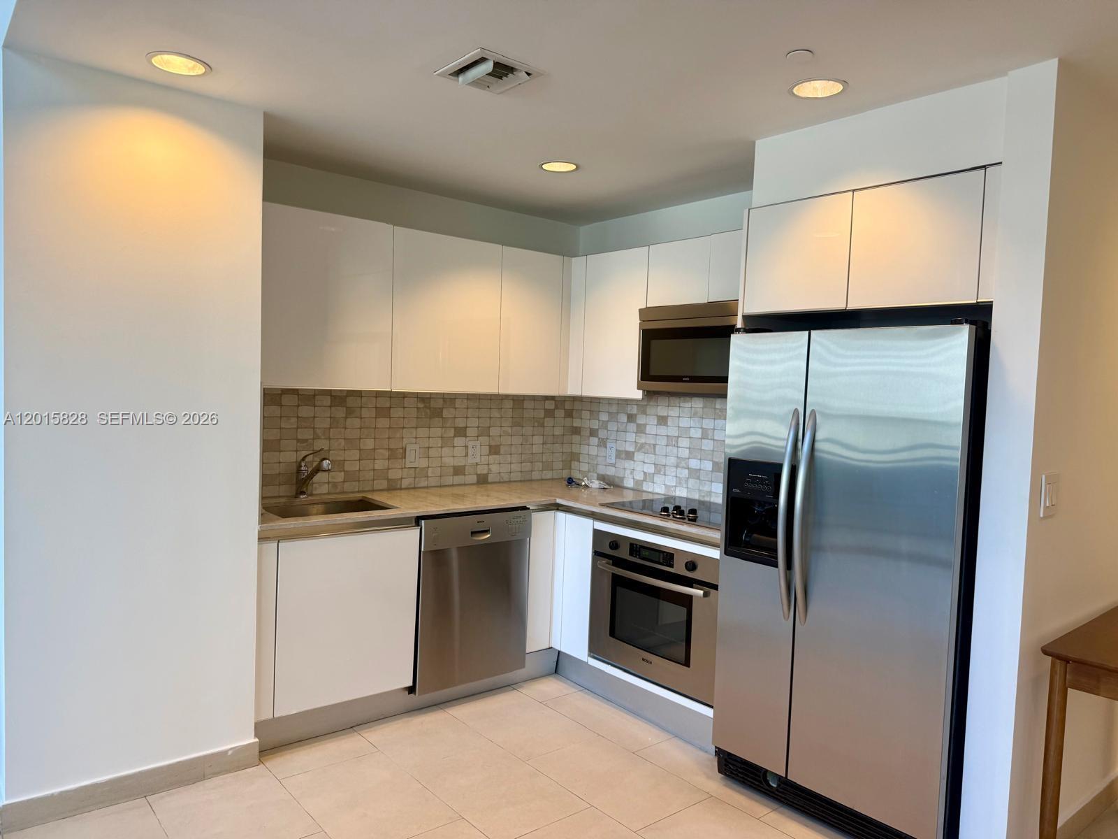 1050 Brickell Ave #412, Miami FL 33131