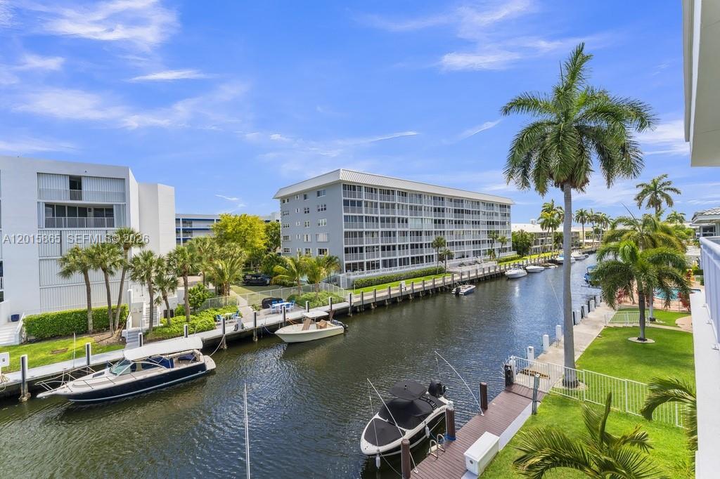3100 NE 48th St #318, Fort Lauderdale FL 33308