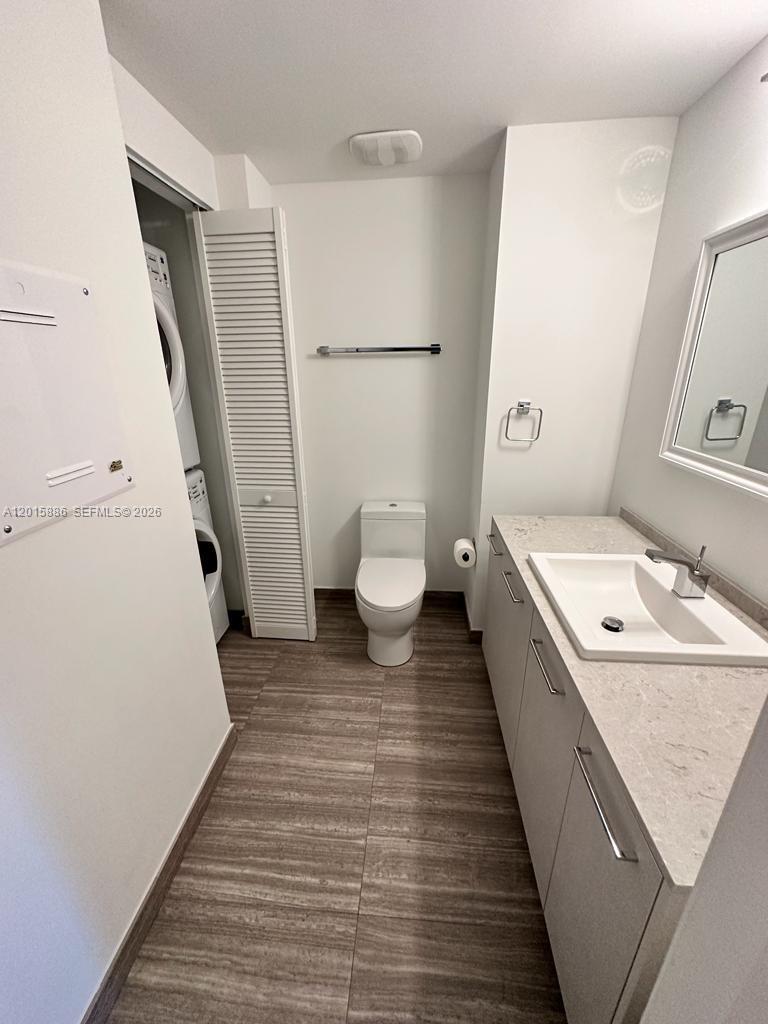 1010 Brickell Ave #4208, Miami FL 33131