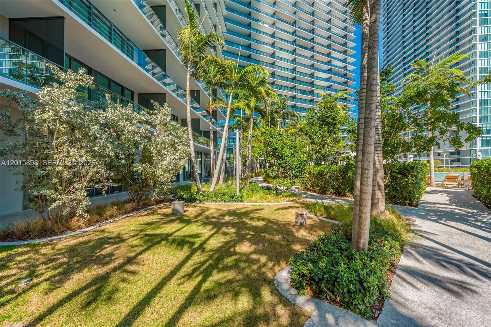 480 NE 31st St #1802, Miami FL 33137