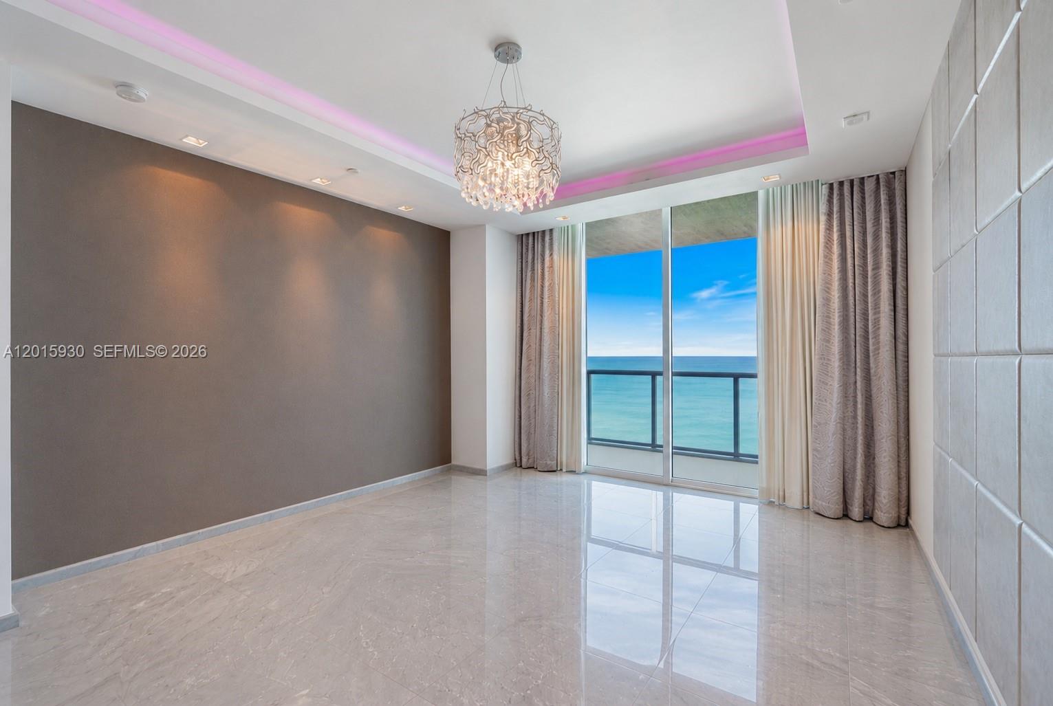 100 S Pointe Dr #2506, Miami Beach FL 33139