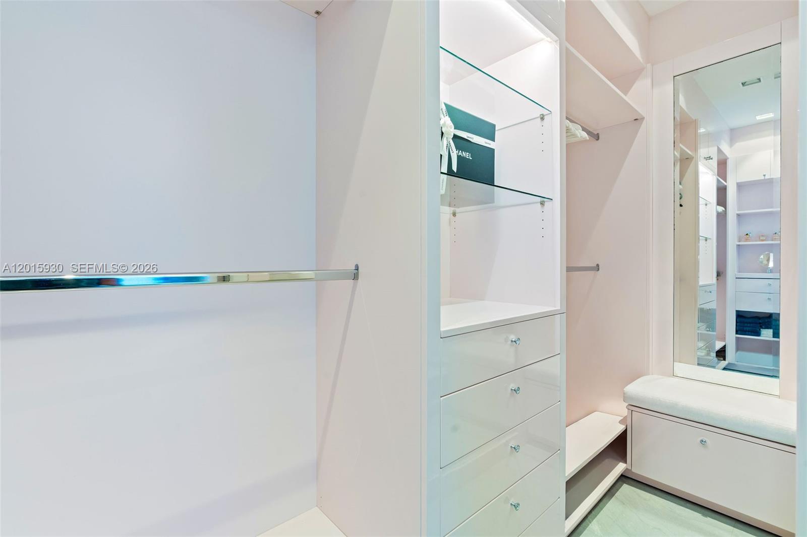 100 S Pointe Dr #2506, Miami Beach FL 33139