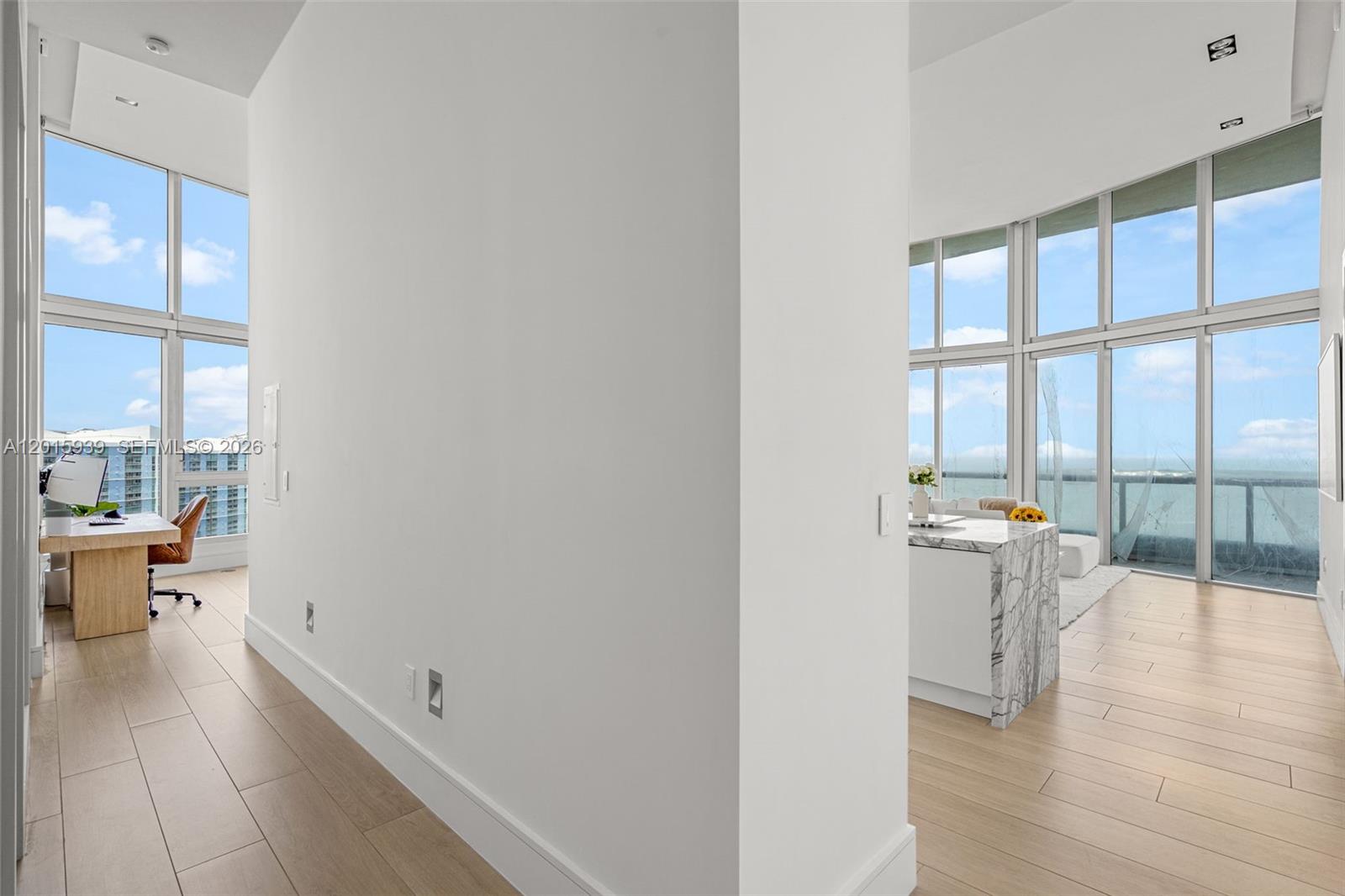 465 Brickell Ave #4101, Miami FL 33131