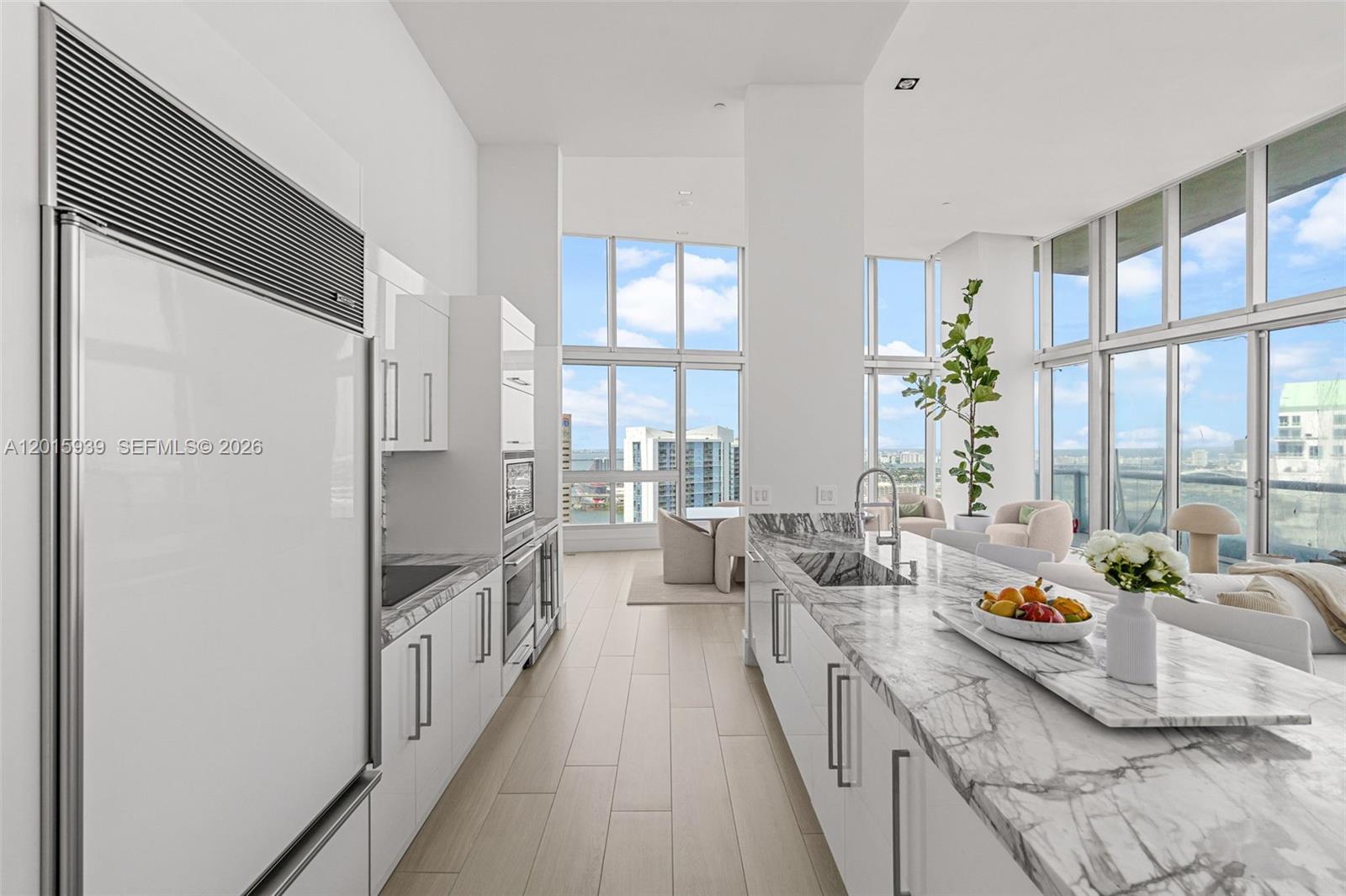 465 Brickell Ave #4101, Miami FL 33131