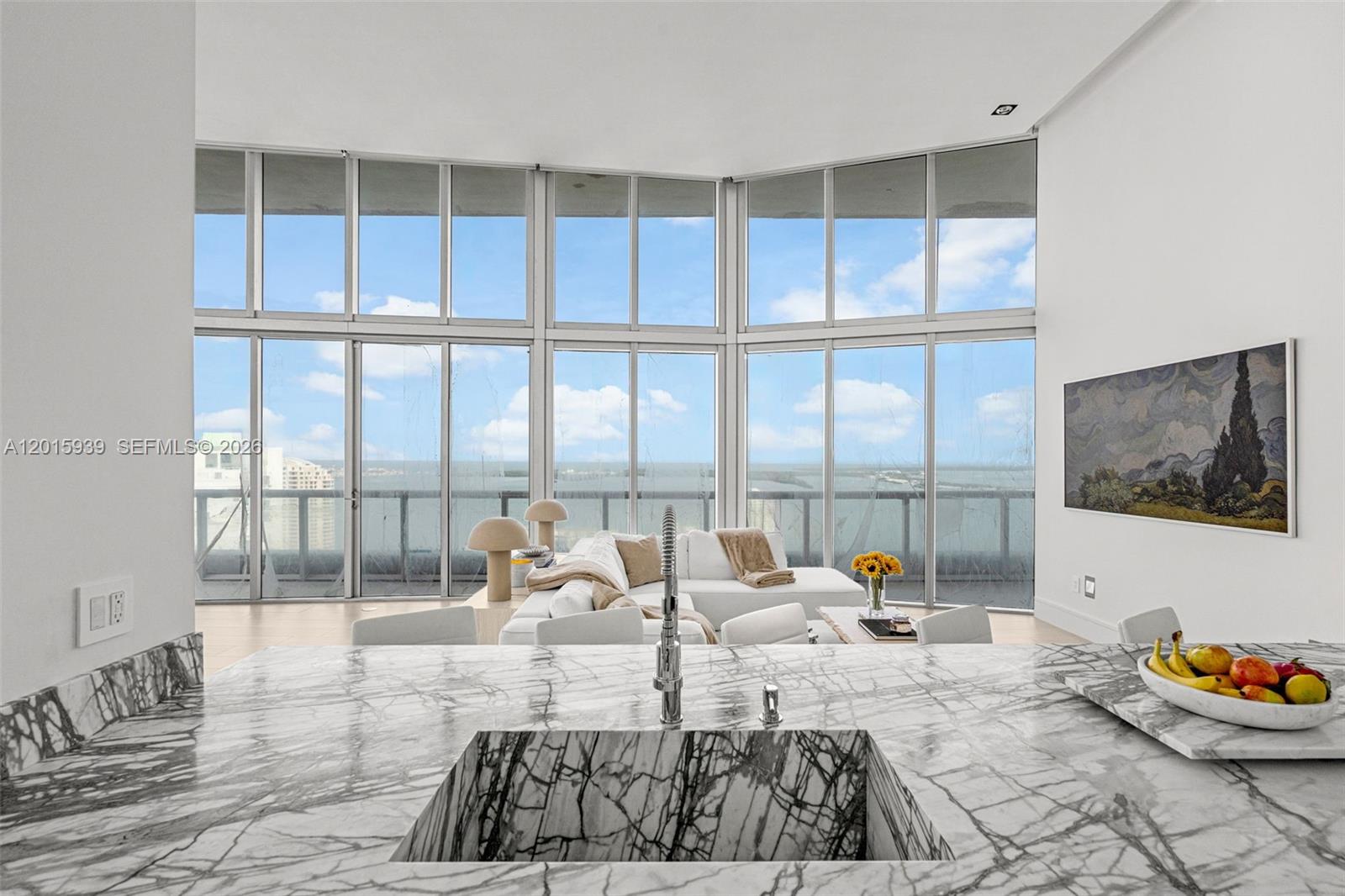 465 Brickell Ave #4101, Miami FL 33131