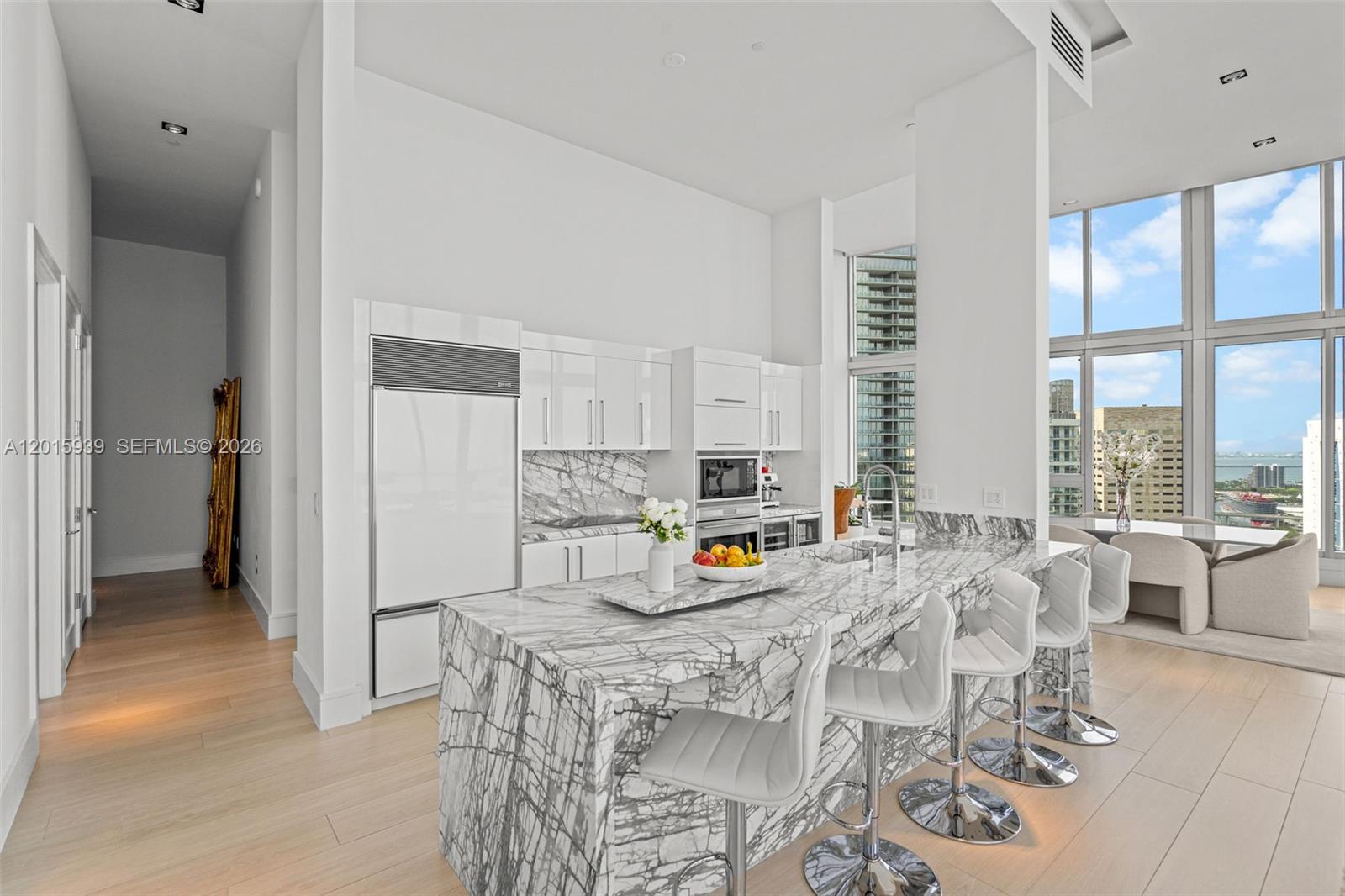 465 Brickell Ave #4101, Miami FL 33131
