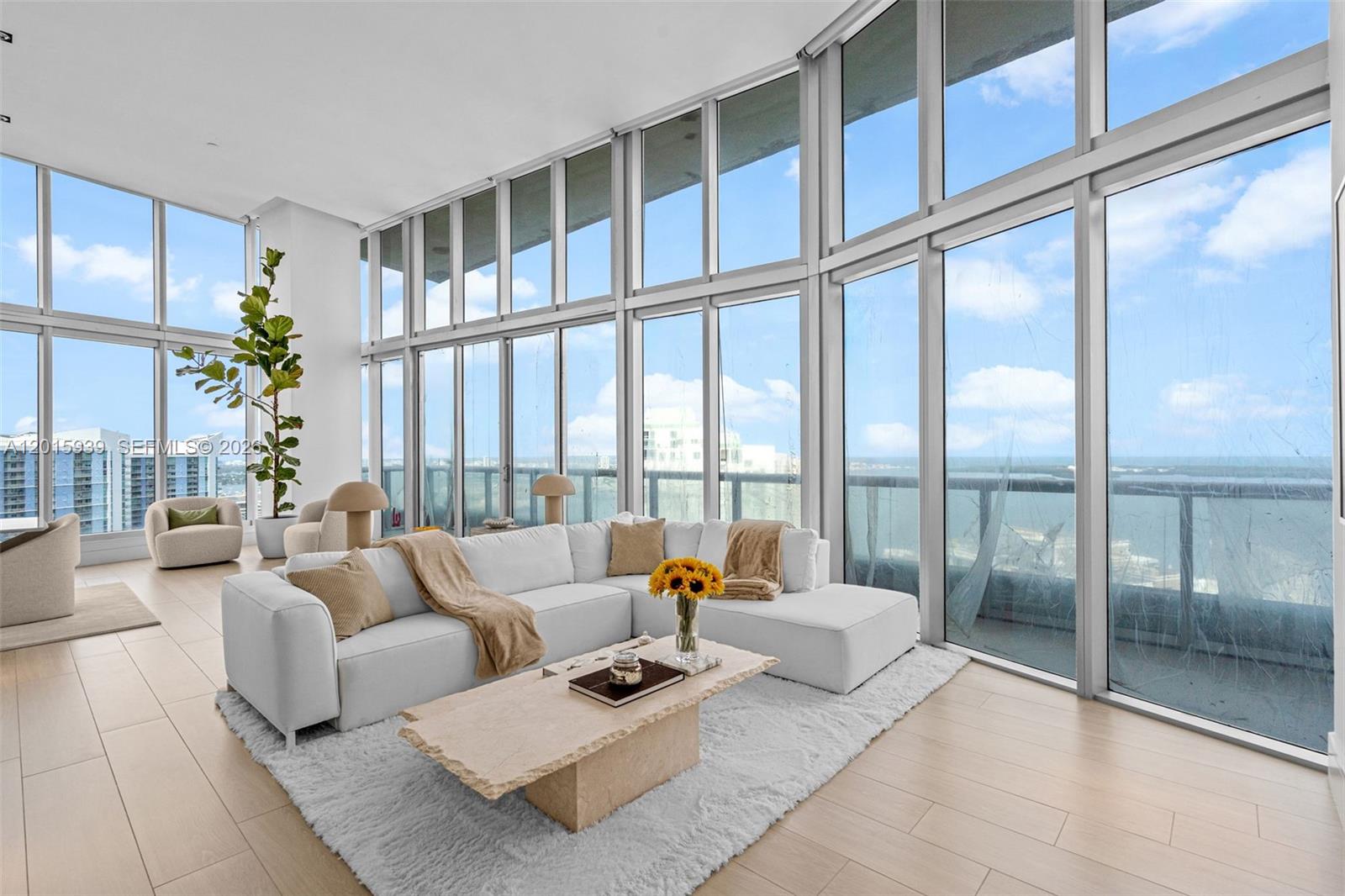 465 Brickell Ave #4101, Miami FL 33131