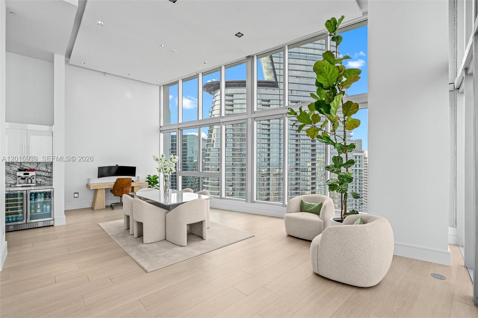 465 Brickell Ave #4101, Miami FL 33131