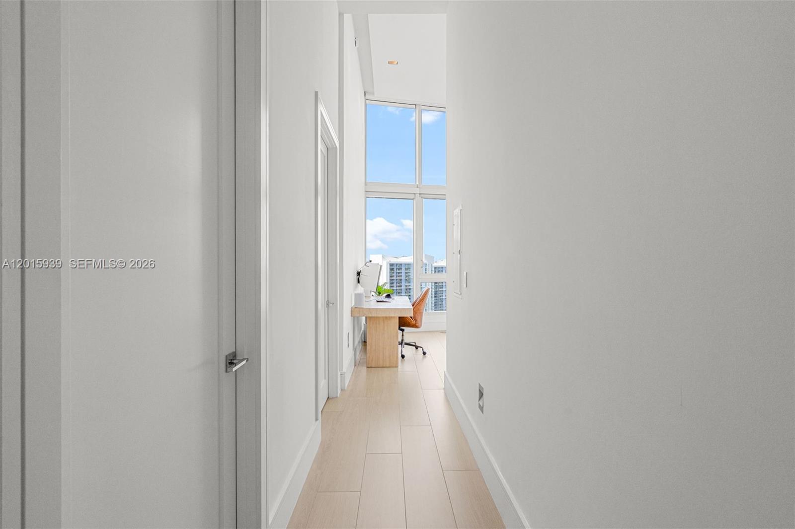 465 Brickell Ave #4101, Miami FL 33131