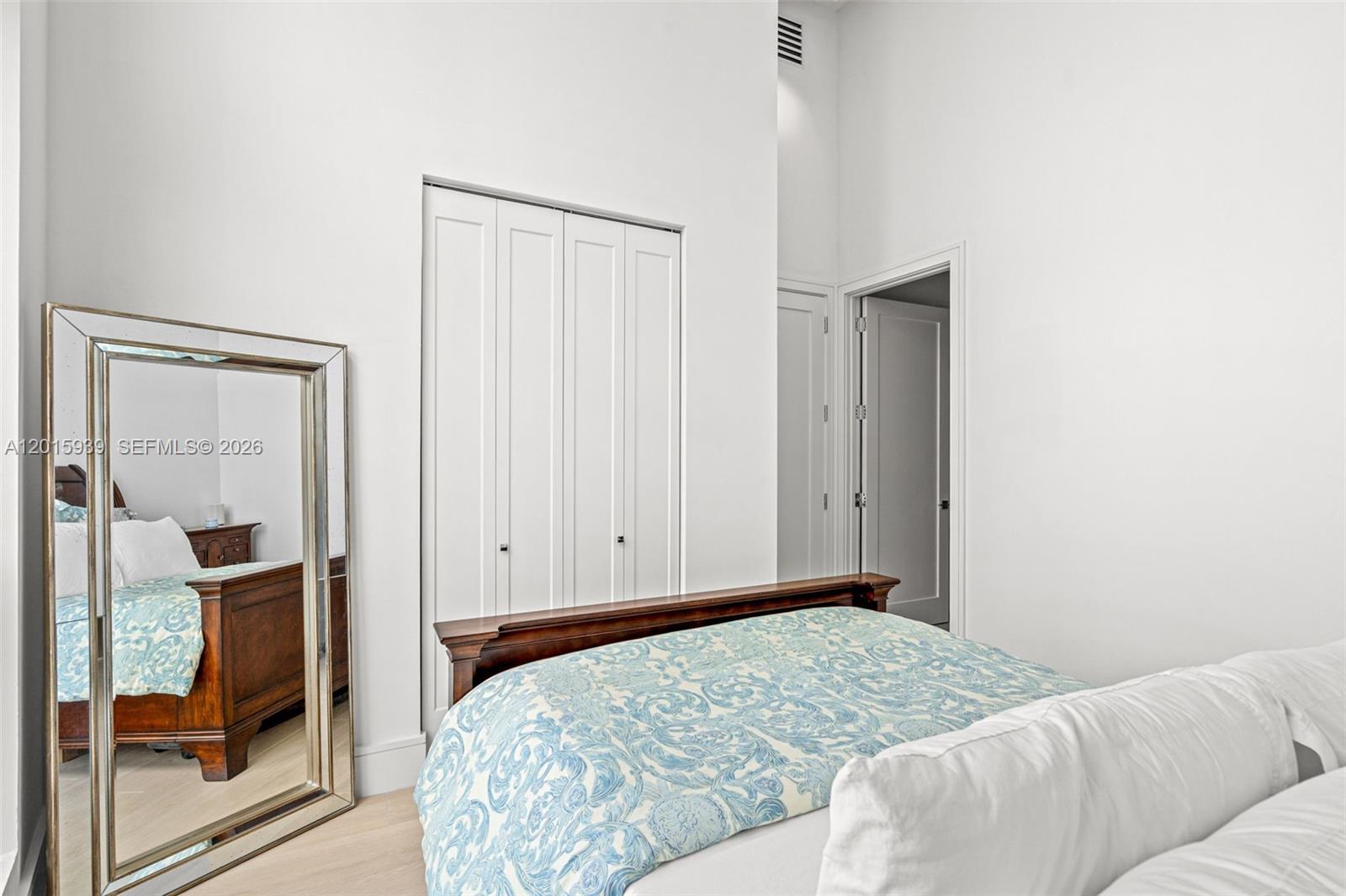 465 Brickell Ave #4101, Miami FL 33131