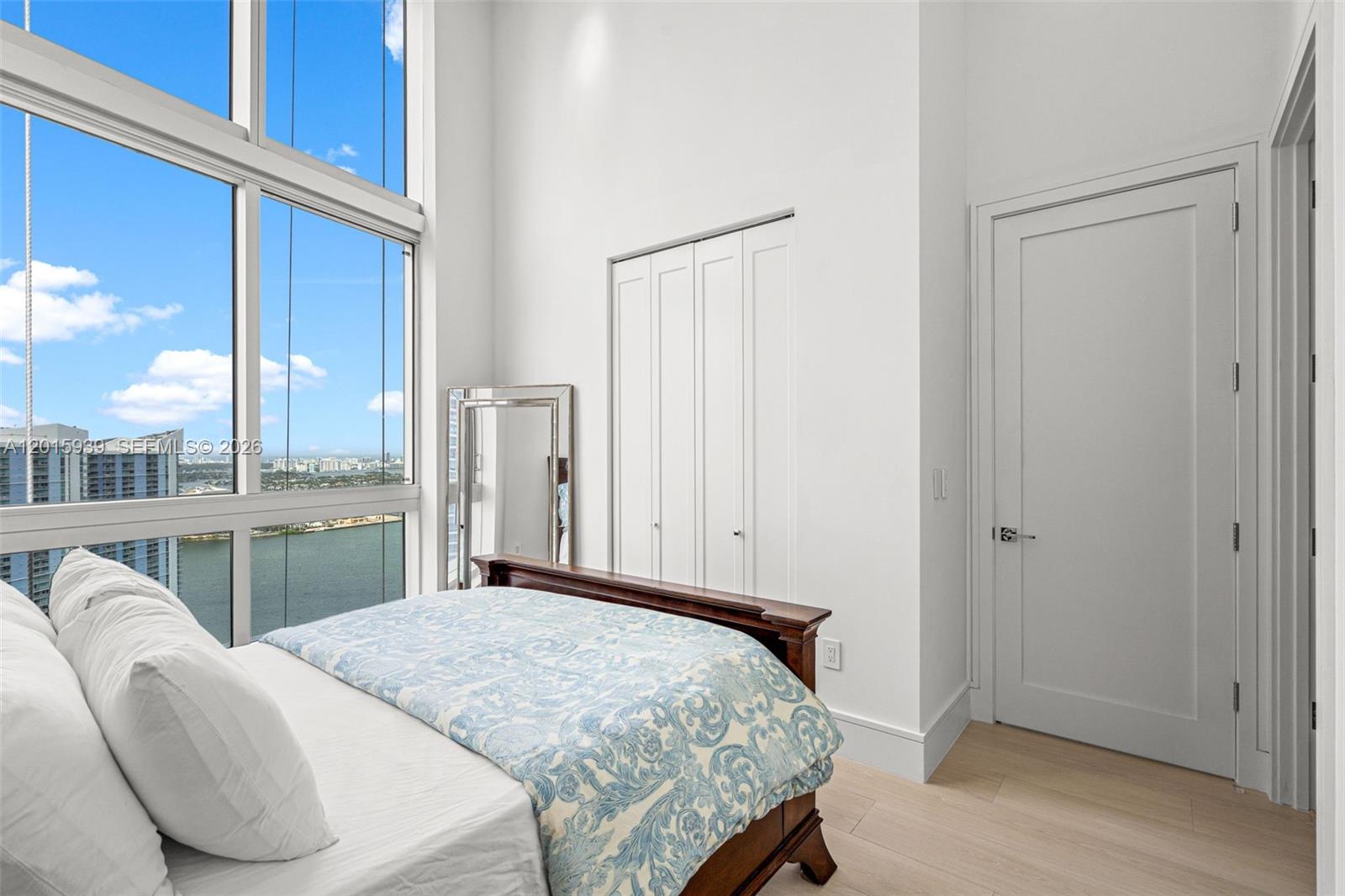 465 Brickell Ave #4101, Miami FL 33131