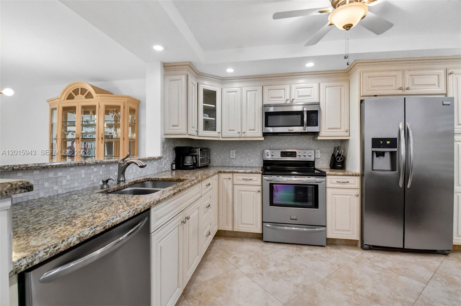 300 John F Kennedy Dr #101, Atlantis FL 33462