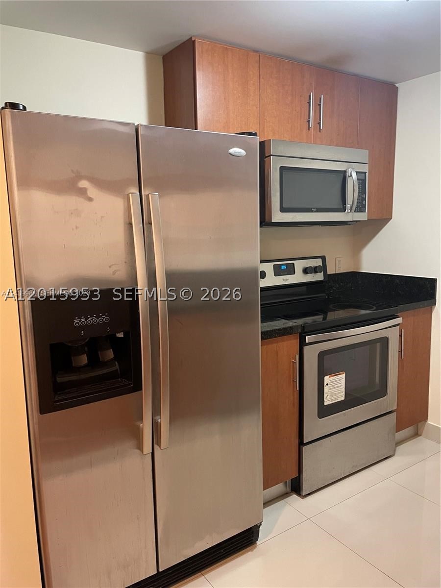 601 NE 23rd St #707, Miami FL 33137