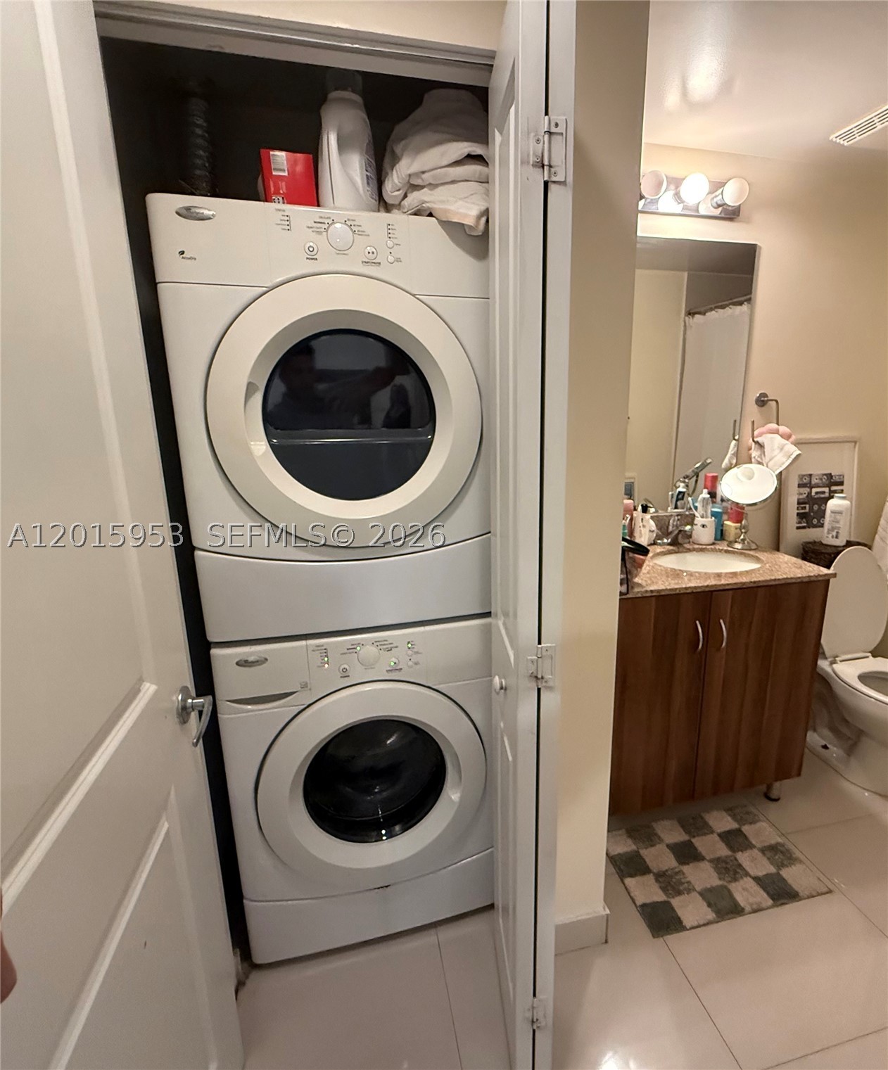 601 NE 23rd St #707, Miami FL 33137