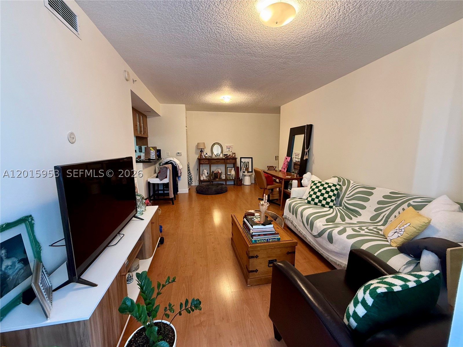 601 NE 23rd St #707, Miami FL 33137