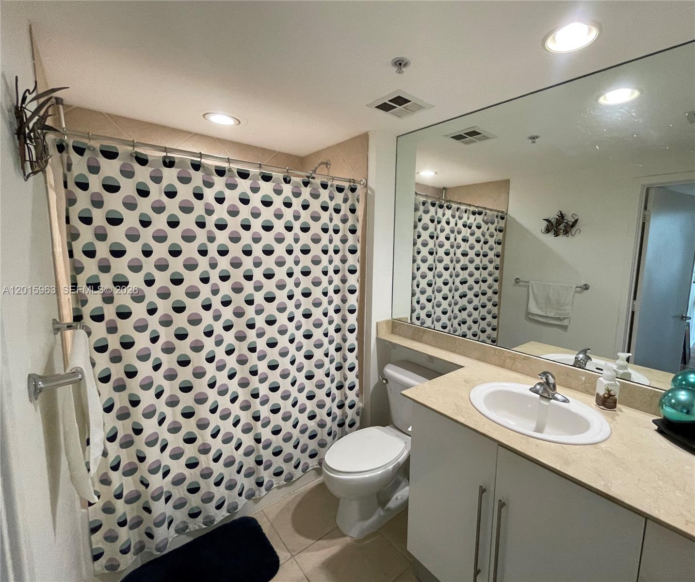 335 S Biscayne Blvd #3603, Miami FL 33131
