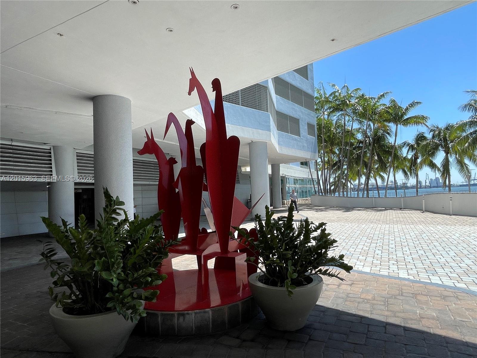 335 S Biscayne Blvd #3603, Miami FL 33131