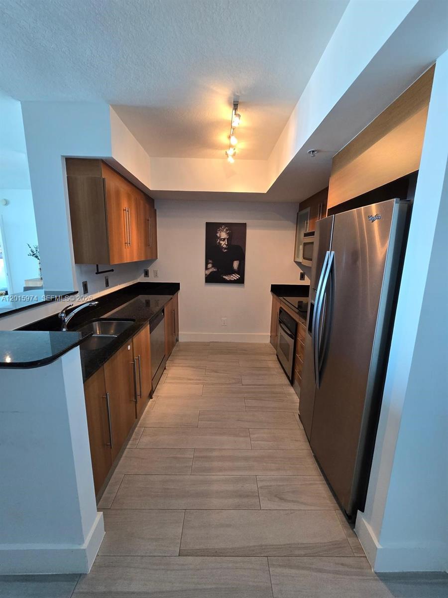325 S Biscayne Blvd #3719, Miami FL 33131