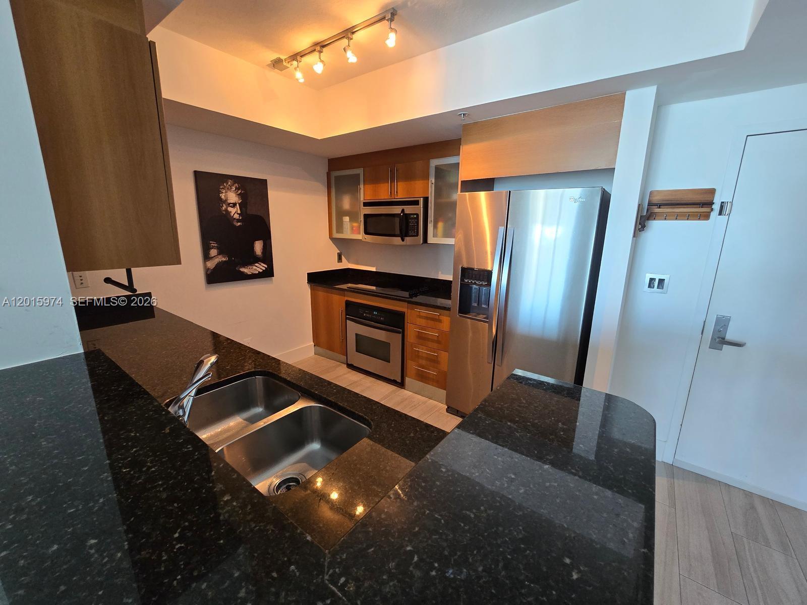 325 S Biscayne Blvd #3719, Miami FL 33131