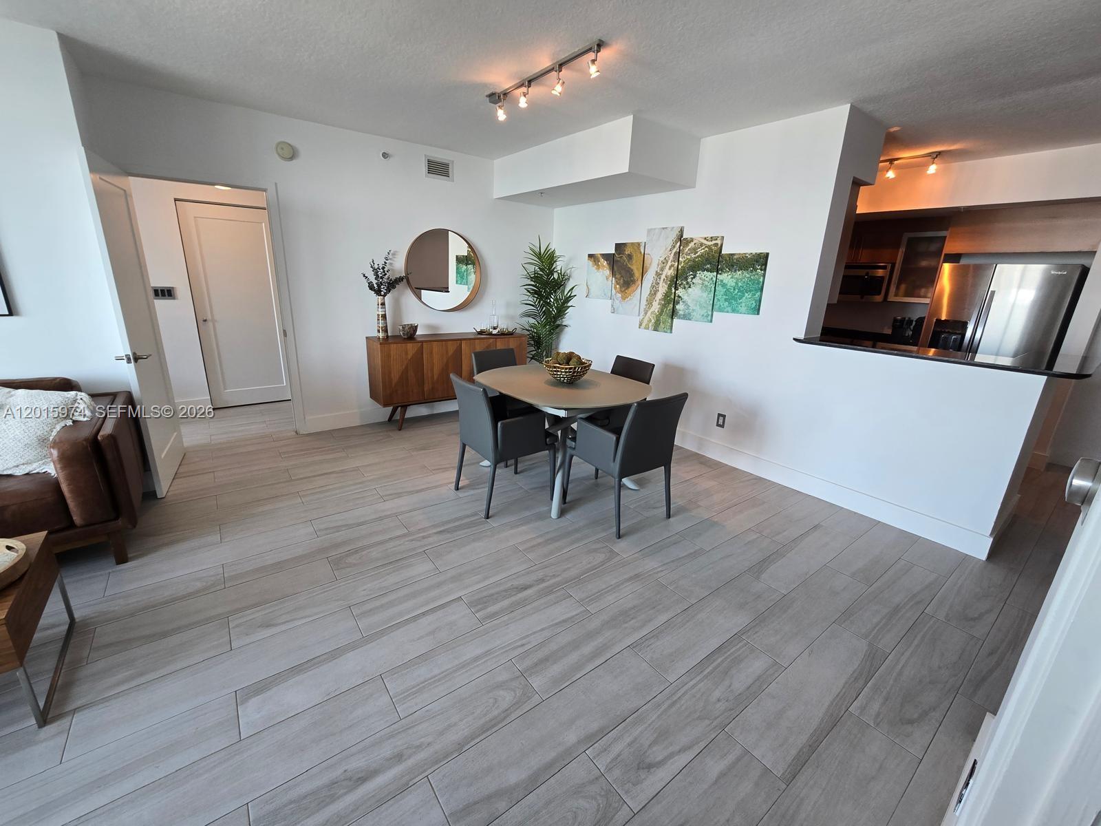 325 S Biscayne Blvd #3719, Miami FL 33131