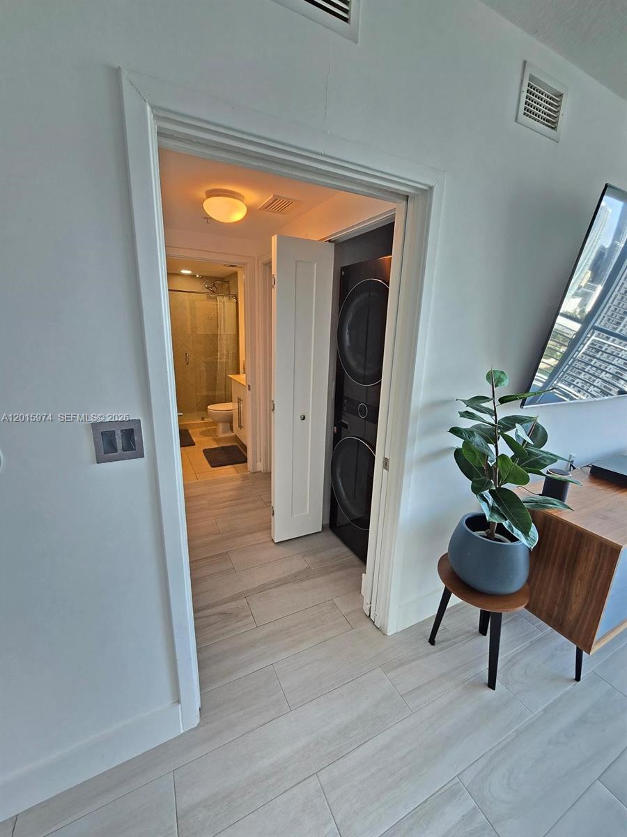 325 S Biscayne Blvd #3719, Miami FL 33131